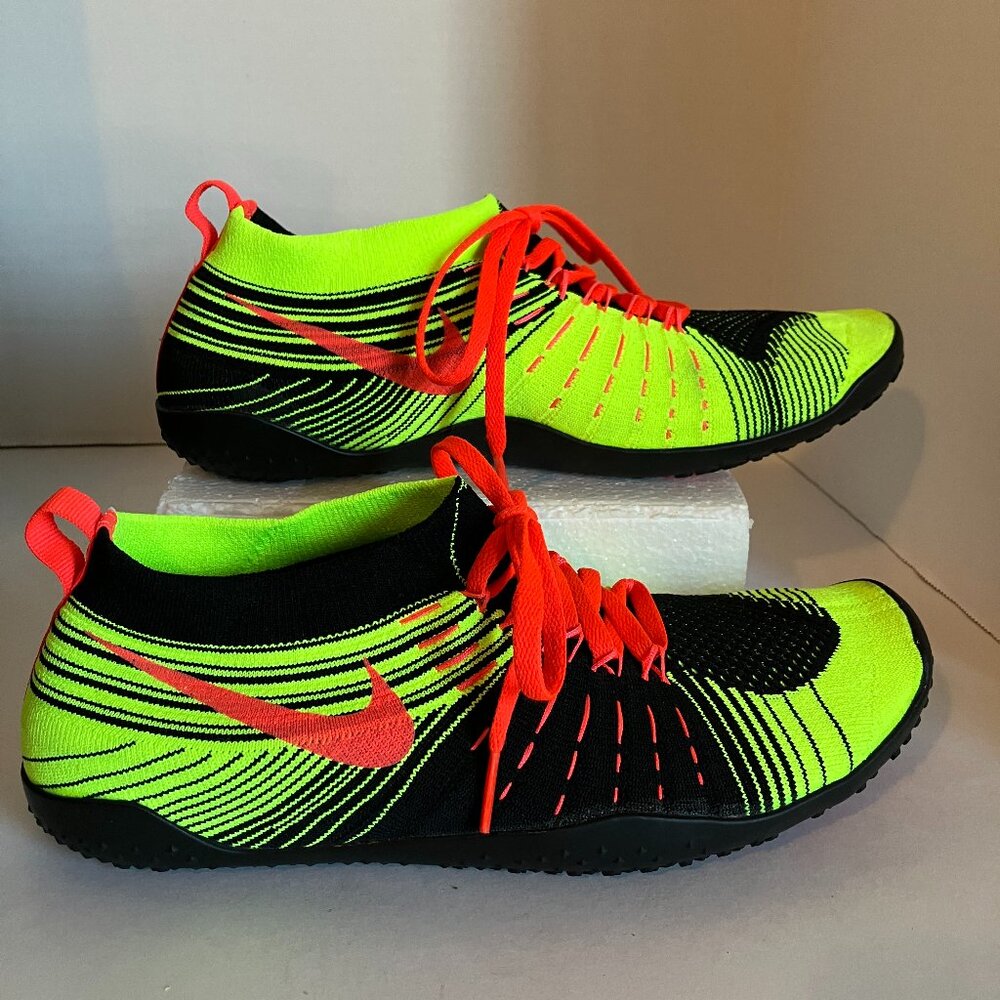 Nike Free Hyperfeel TR Volt 638073-002 Mens Running Shoes Size 8.5.